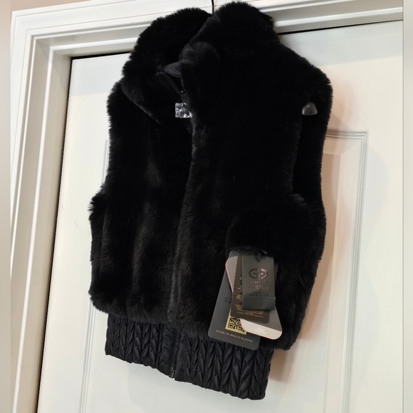 Goldbergh Faux Fur Black Bodywarmer Vest - Picture 16 of 17